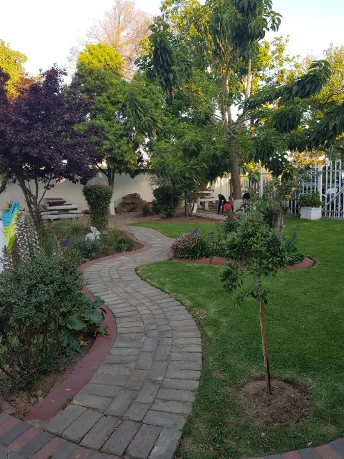 Good 2 Go Guest House Benoni Bagian luar foto